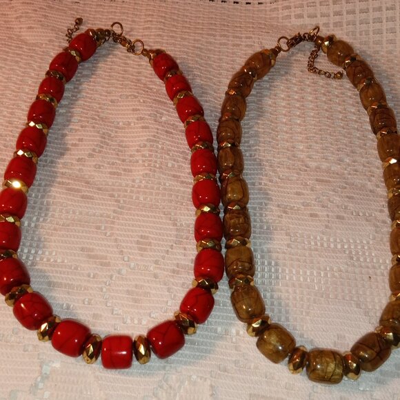 COLORFUL SET OF 2 BEADED 8" INCH NECKLACES - Picture 1 of 7